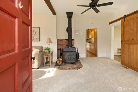 416 W Fifth Street Cle Elum WA 98922
