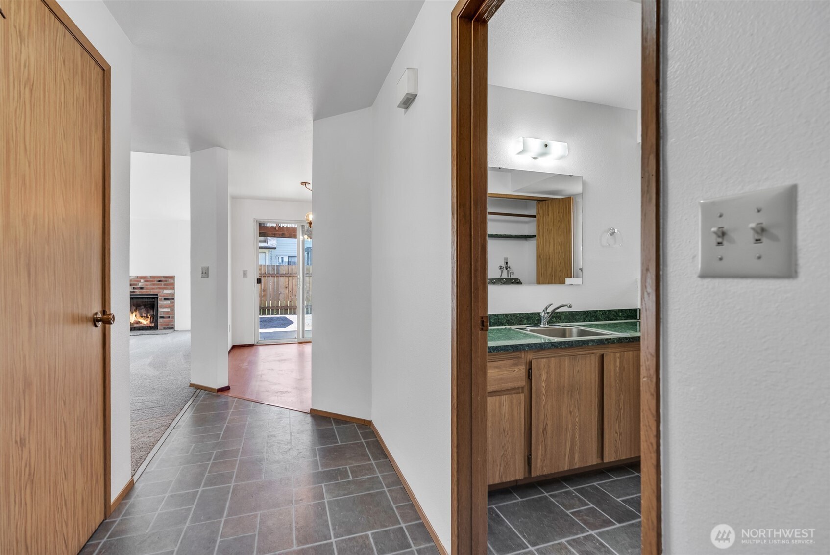 1204 31st St NE Auburn WA 98002