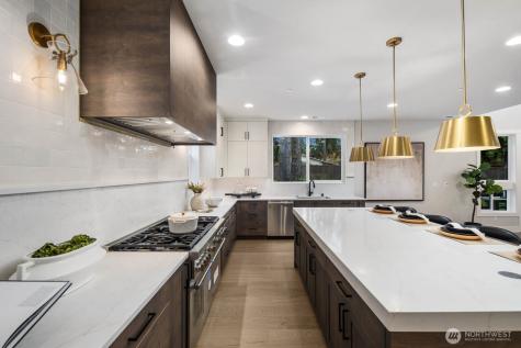12127 NE 65th Street Kirkland WA 98033