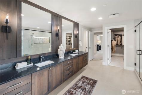 12127 NE 65th Street Kirkland WA 98033