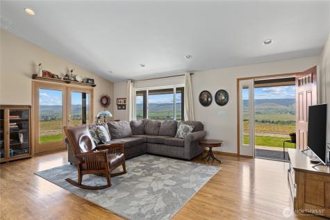 270 Indian Lake Drive Ellensburg WA 98926