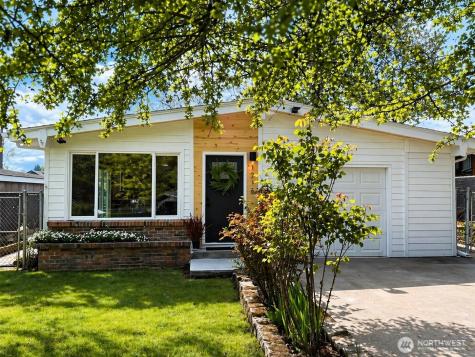 1216 E 70th Street Tacoma WA 98404