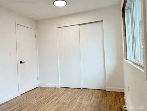 1216 E 70th Street Tacoma WA 98404