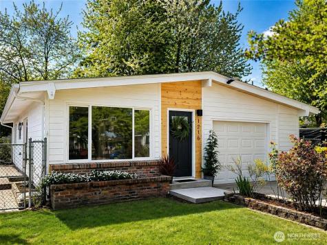 1216 E 70th Street Tacoma WA 98404