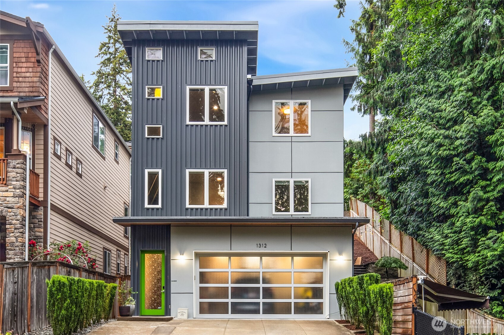 1312 211th Avenue NE Sammamish WA 98074