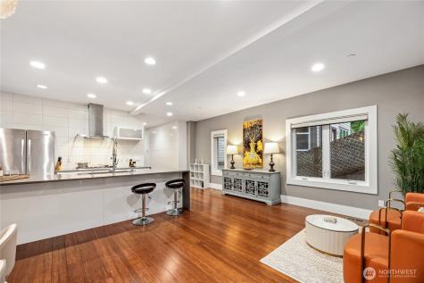 1312 211th Avenue NE Sammamish WA 98074