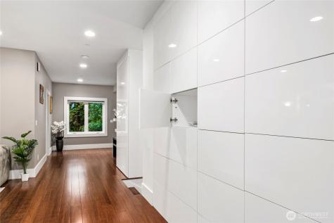 1312 211th Avenue NE Sammamish WA 98074