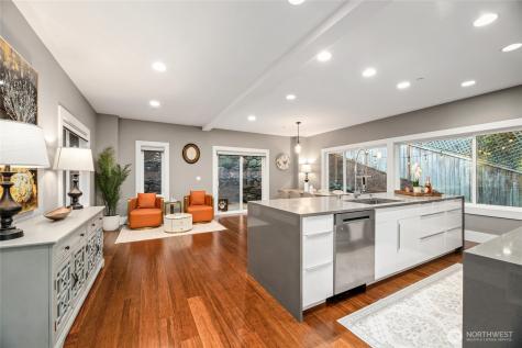 1312 211th Avenue NE Sammamish WA 98074