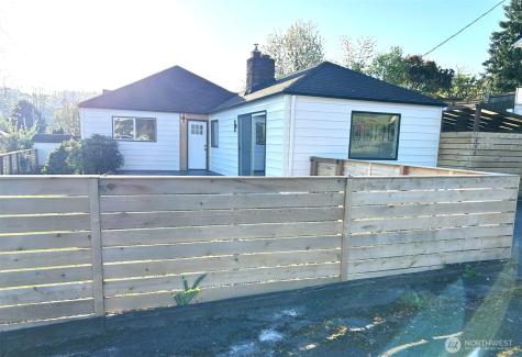 1406 Shattuck Avenue S Renton WA 98055