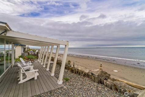 2687 West Beach Road Oak Harbor WA 98277