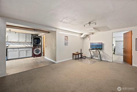 7419 112th Street E Puyallup WA 98373