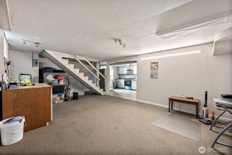 7419 112th Street E Puyallup WA 98373