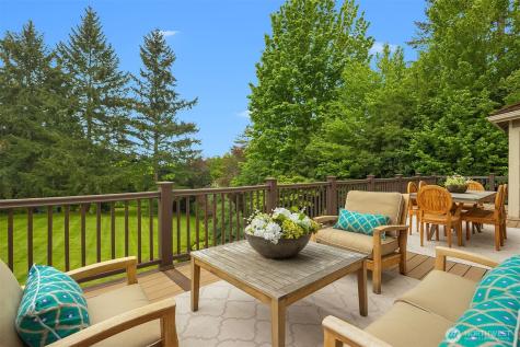 26207 NE 34th Street Redmond WA 98053