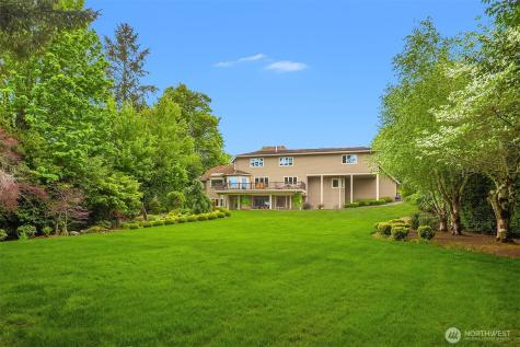 26207 NE 34th Street Redmond WA 98053