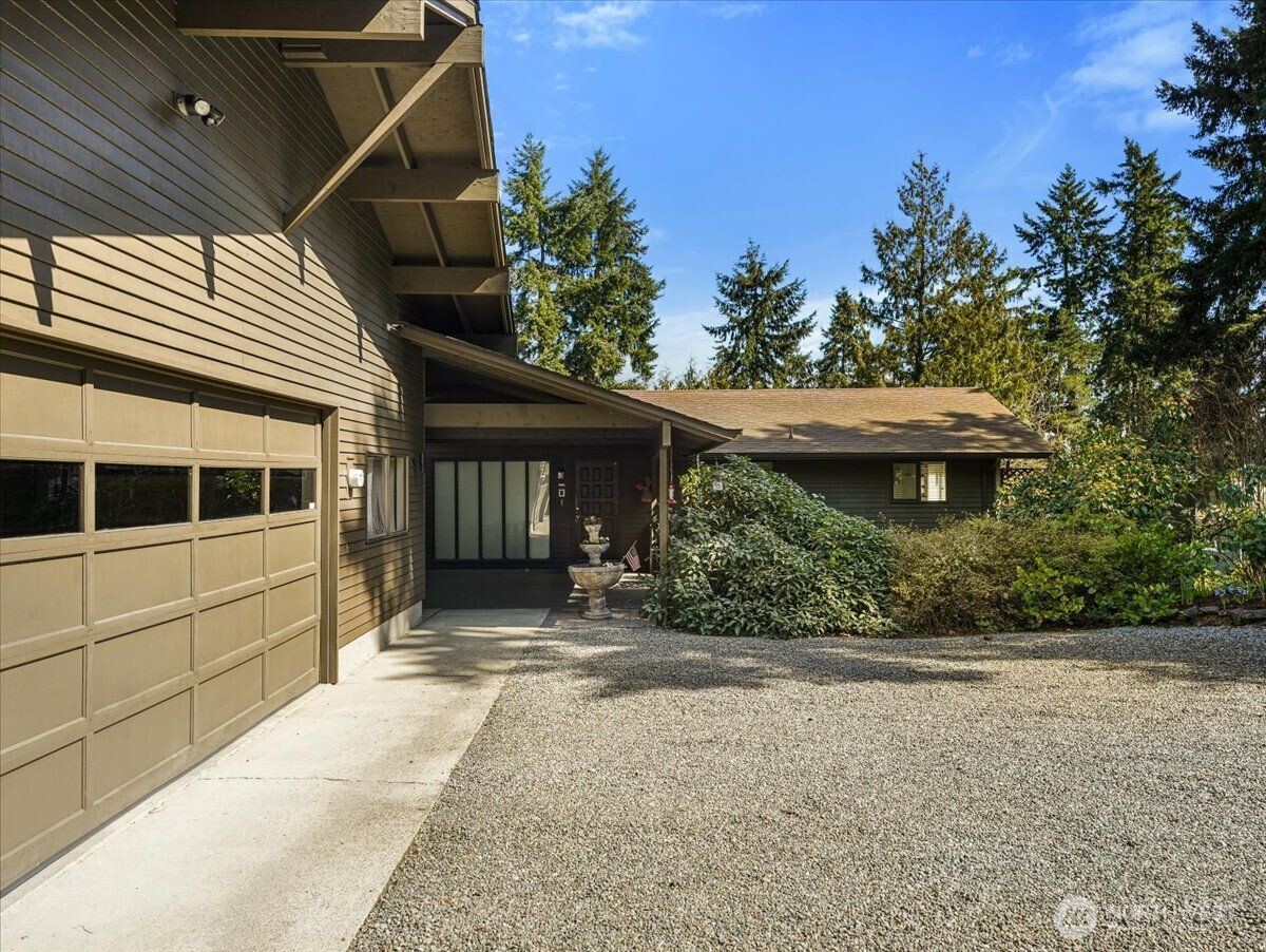 23850 43rd Avenue S Kent WA 98032