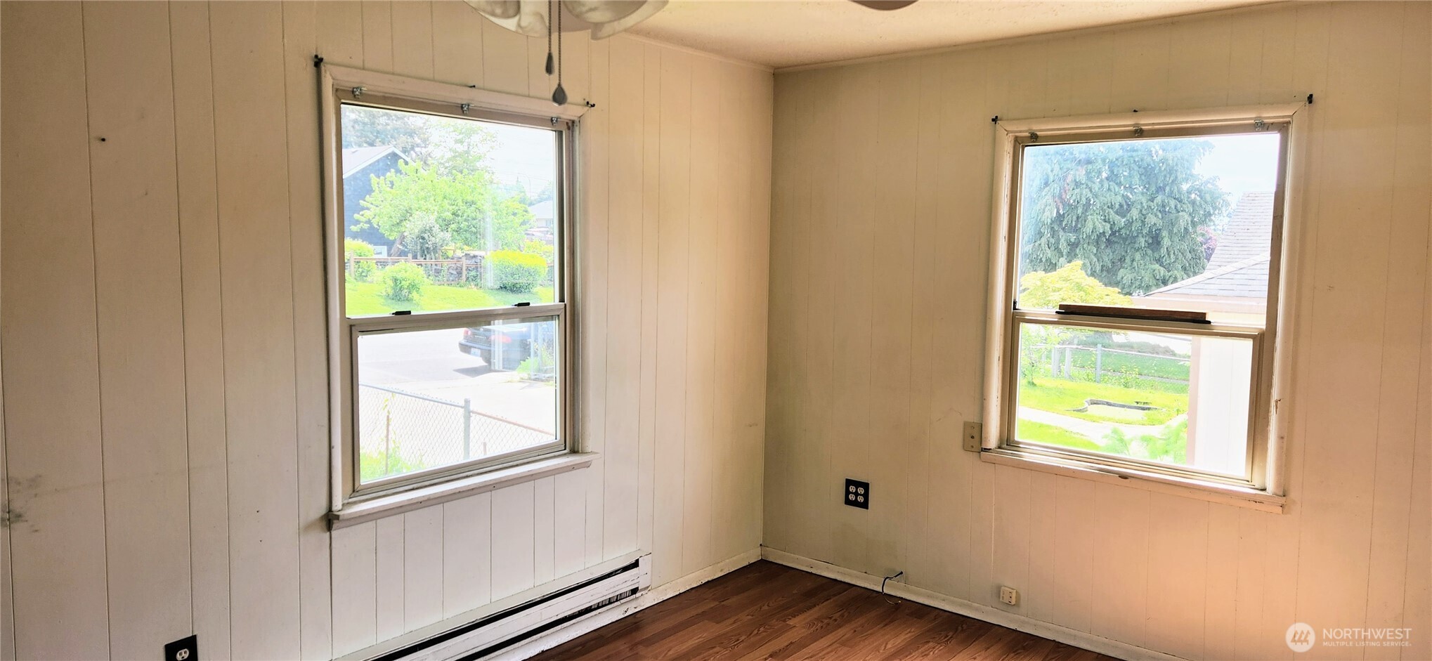 1224 Maple Street Everett WA 98201