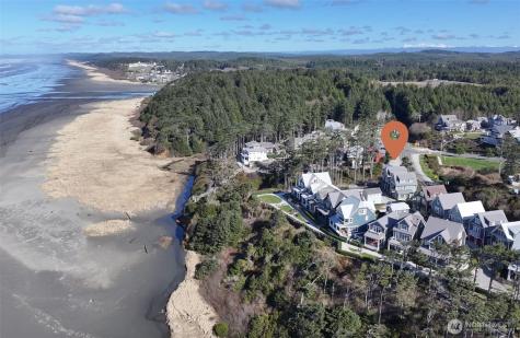 78 Pacifica Lane Pacific Beach WA 98571