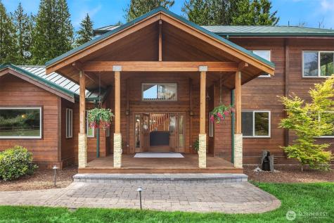 7717 252nd Avenue NE Redmond WA 98053