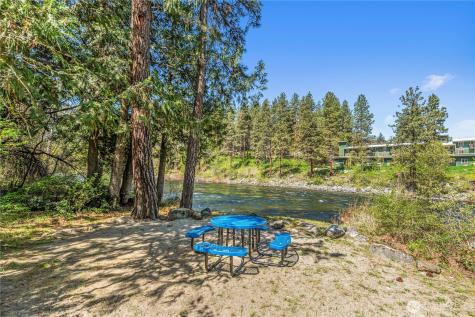 9864 E Leavenworth Road Leavenworth WA 98826