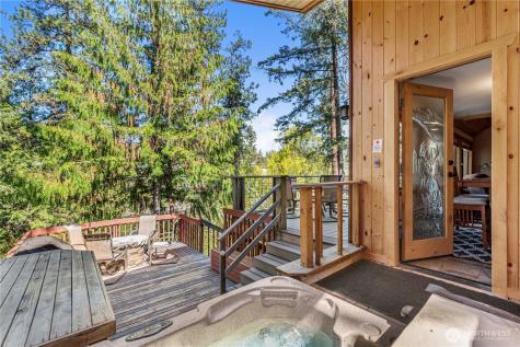 9864 E Leavenworth Road Leavenworth WA 98826