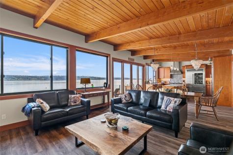 2963 Tillicum Beach Drive Camano Island WA 98282