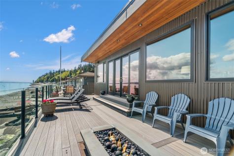 2963 Tillicum Beach Drive Camano Island WA 98282