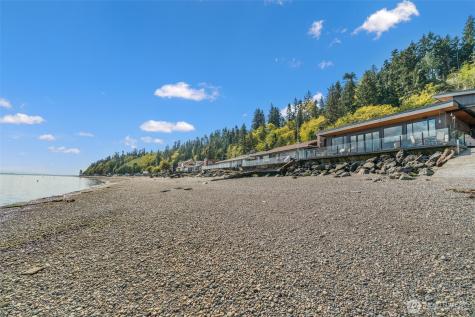 2963 Tillicum Beach Drive Camano Island WA 98282
