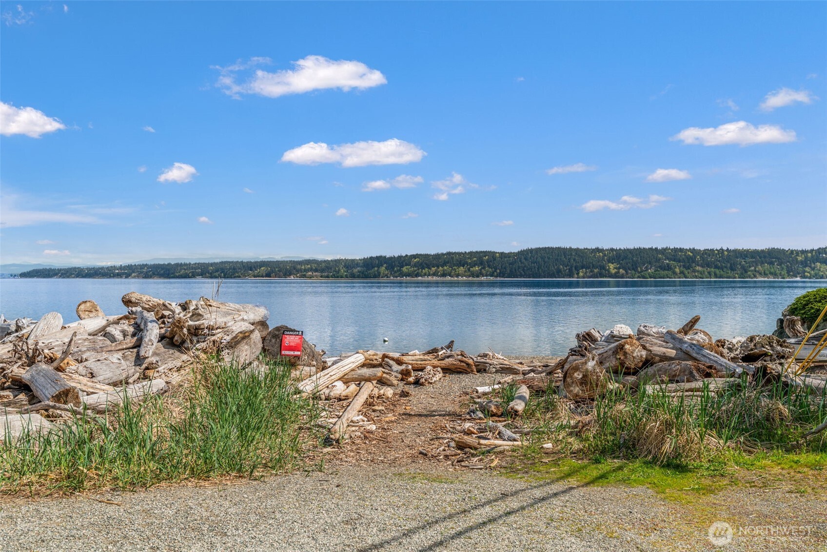 2963 Tillicum Beach Drive Camano Island WA 98282
