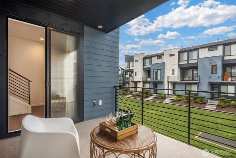 21822 25th Avenue SE Bothell WA 98021