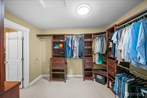 5221 NE 7th Place Renton WA 98059
