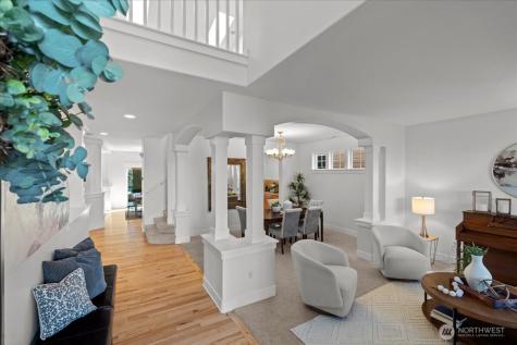 5221 NE 7th Place Renton WA 98059