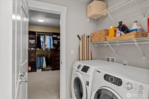 5221 NE 7th Place Renton WA 98059