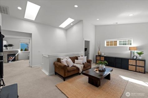 5221 NE 7th Place Renton WA 98059