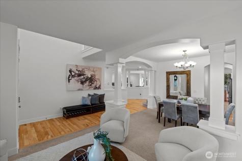 5221 NE 7th Place Renton WA 98059