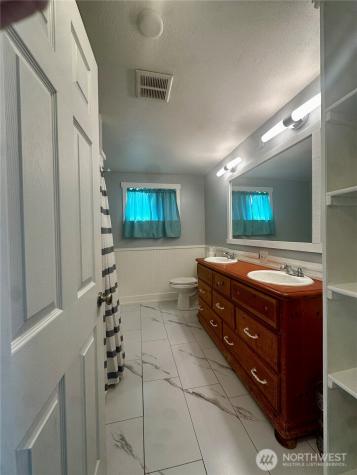 159 W Alder Street Sequim WA 98382