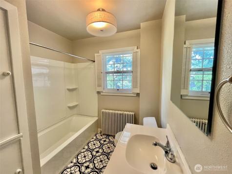 705 E 3rd Avenue Ellensburg WA 98926