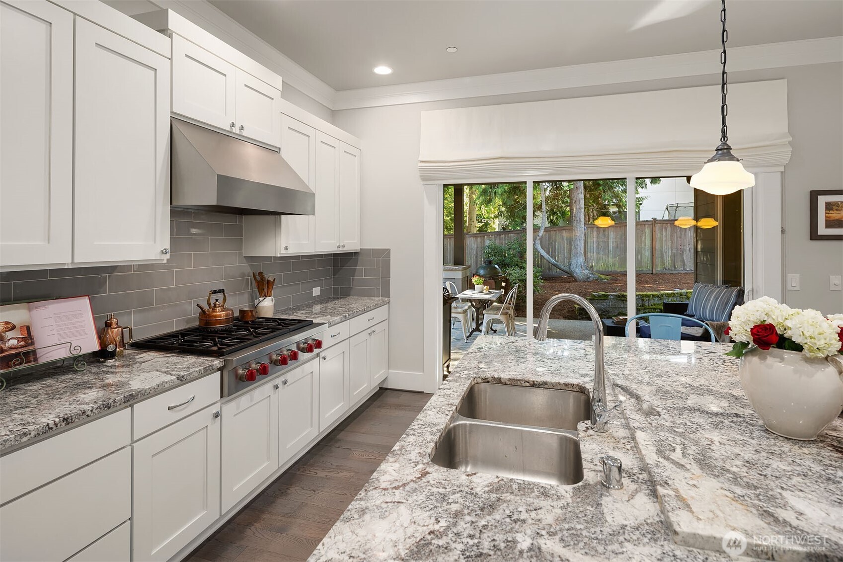 4525 90th Avenue SE Mercer Island WA 98040