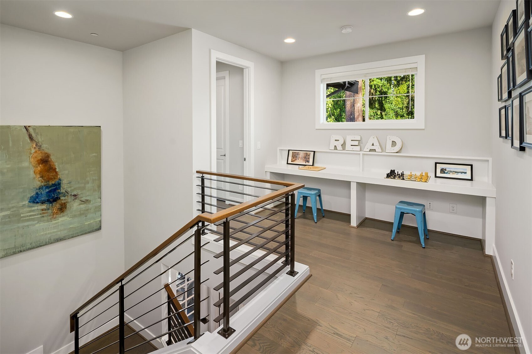 4525 90th Avenue SE Mercer Island WA 98040