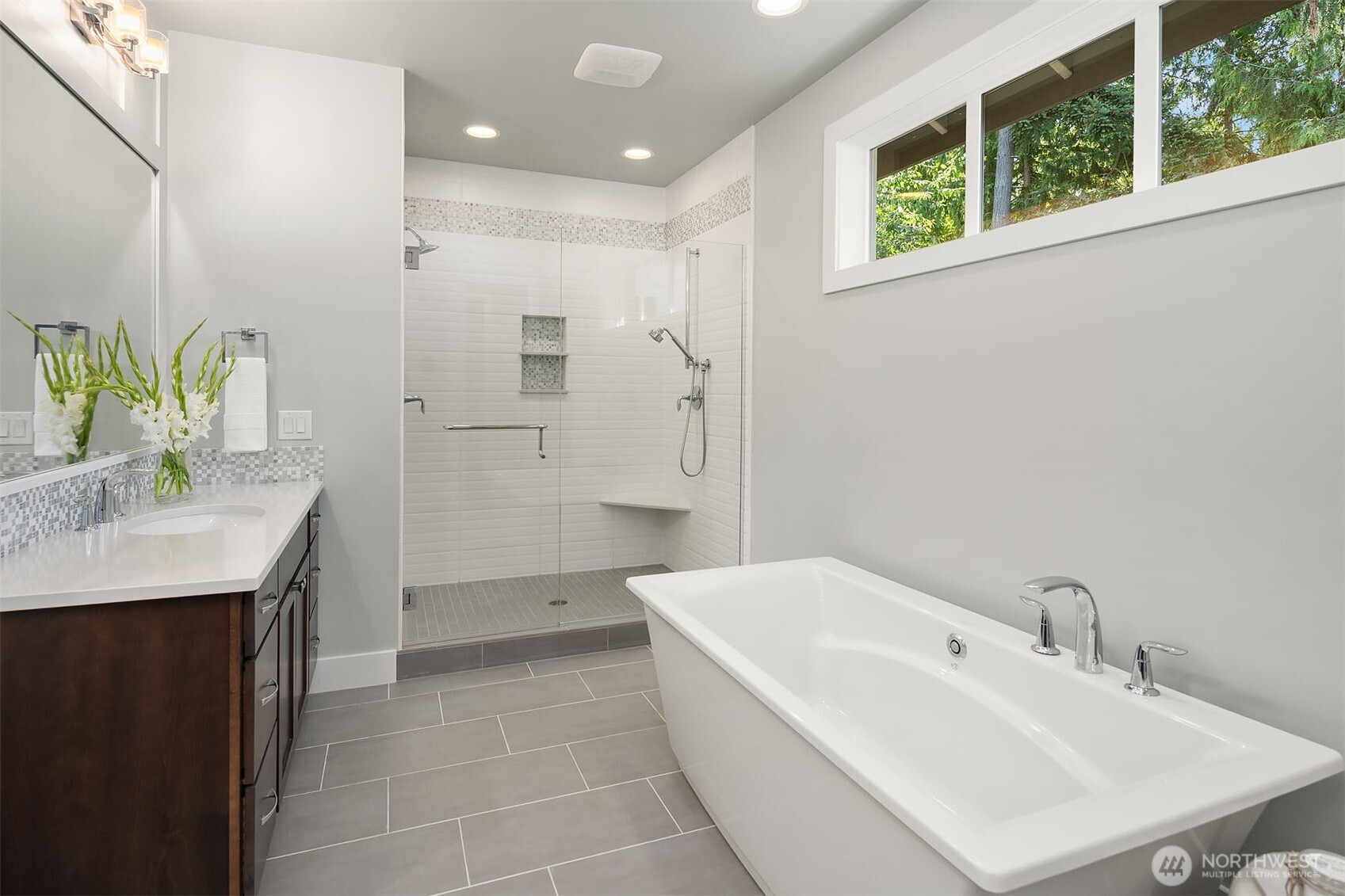 4525 90th Avenue SE Mercer Island WA 98040