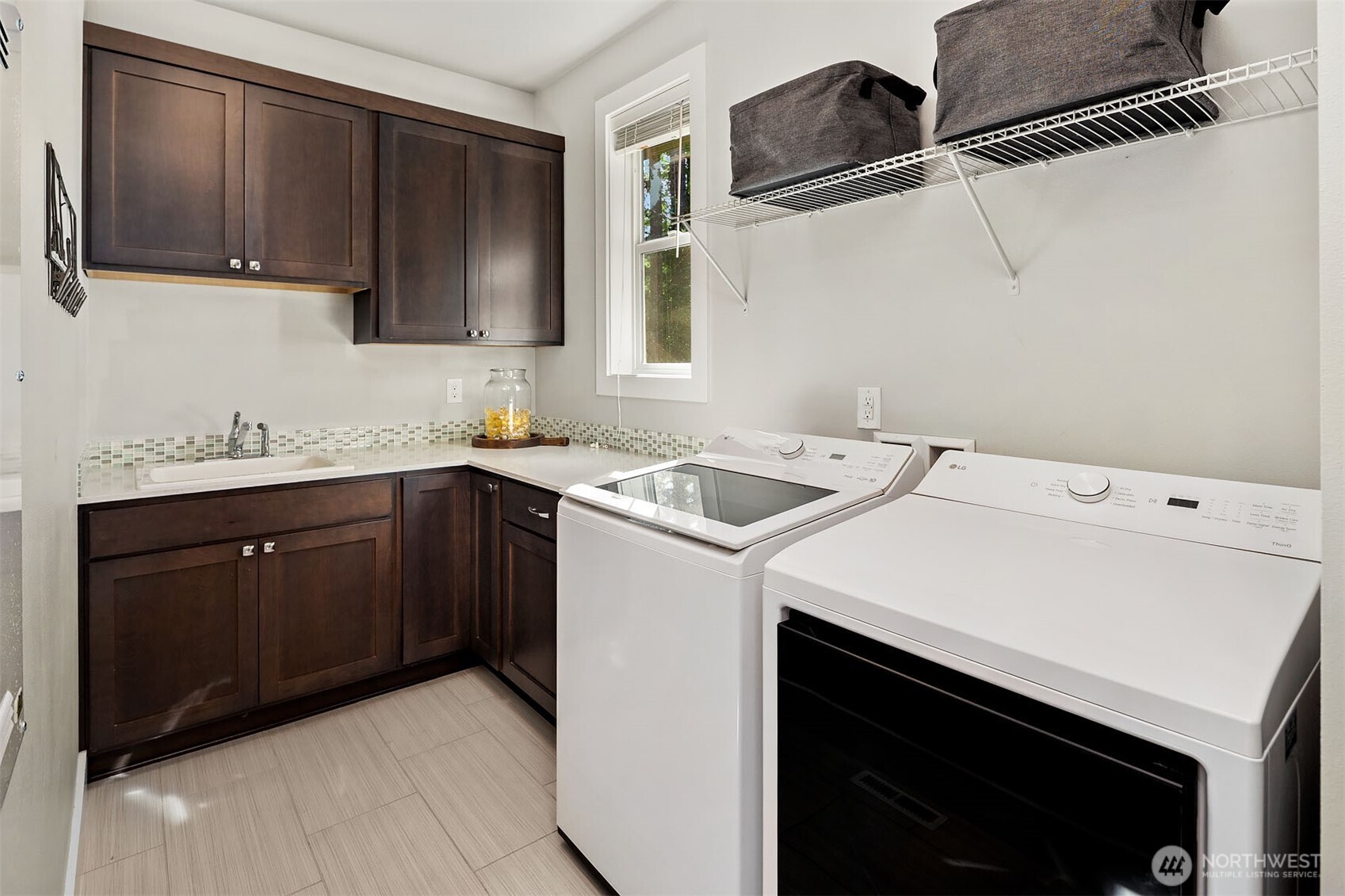 4525 90th Avenue SE Mercer Island WA 98040