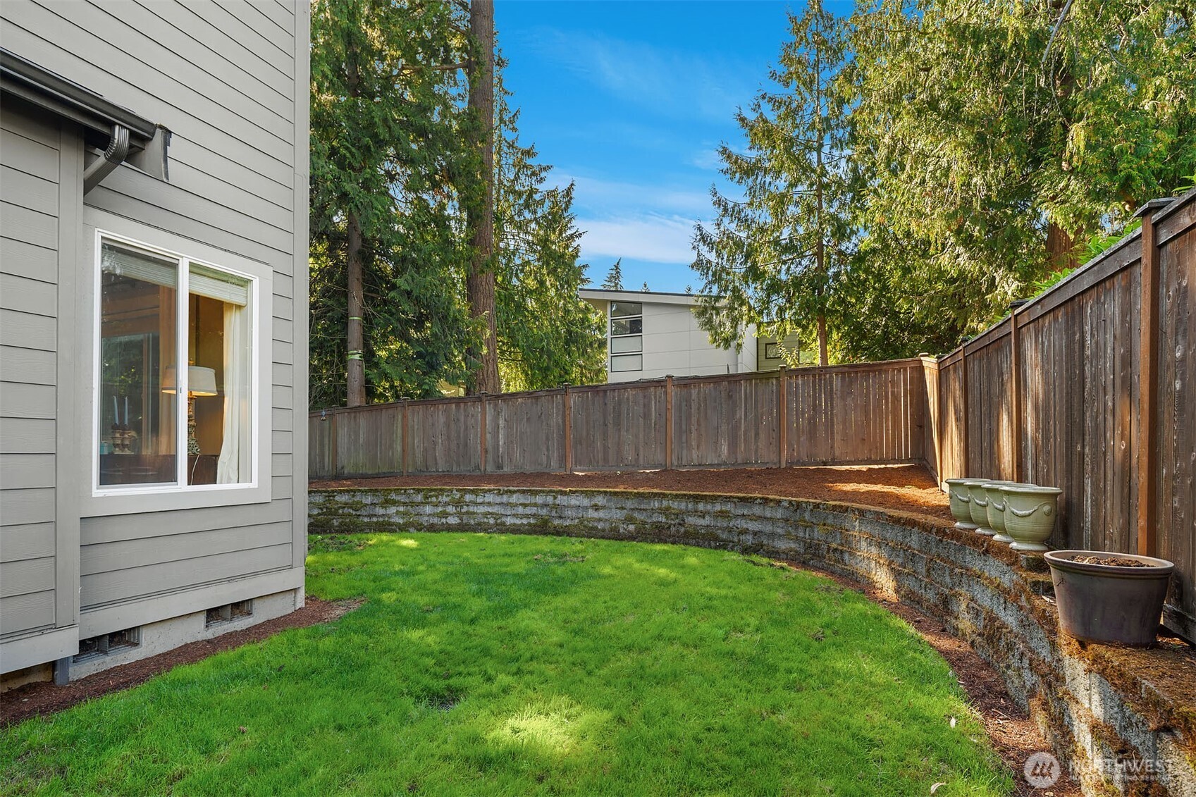 4525 90th Avenue SE Mercer Island WA 98040
