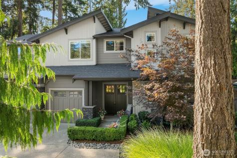 4525 90th Avenue SE Mercer Island WA 98040