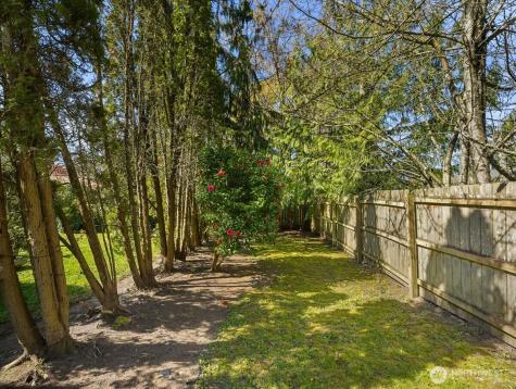 8006 45th Avenue W Mukilteo WA 98275