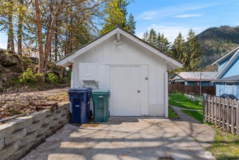 253 Benton Street Leavenworth WA 98826