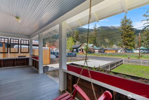253 Benton Street Leavenworth WA 98826