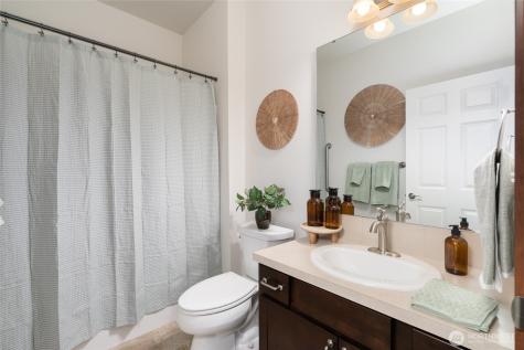 174 S 48th Street Mount Vernon WA 98274