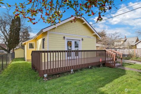 1462 Oakes Tacoma WA 98405