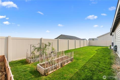 183 Emma Drive Wenatchee WA 98801