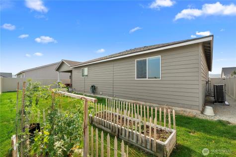 183 Emma Drive Wenatchee WA 98801