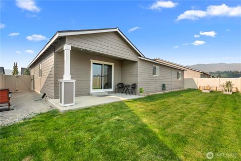 183 Emma Drive Wenatchee WA 98801
